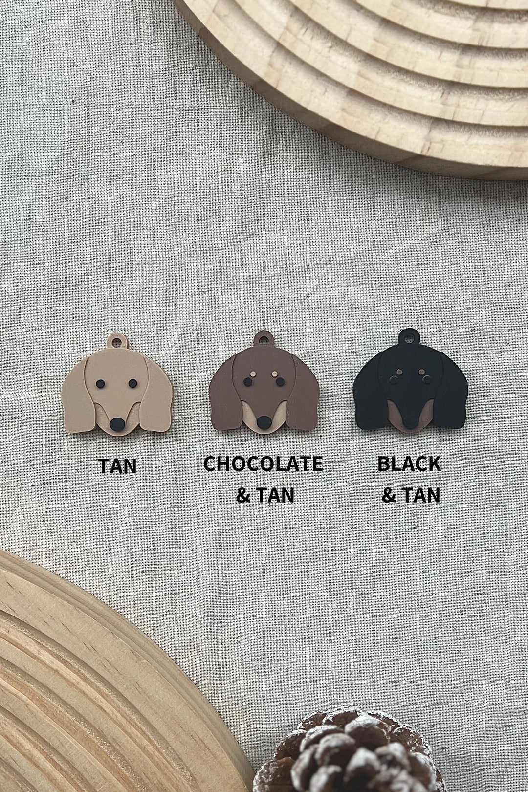 Dachshund [Pet Tag / Keychain]