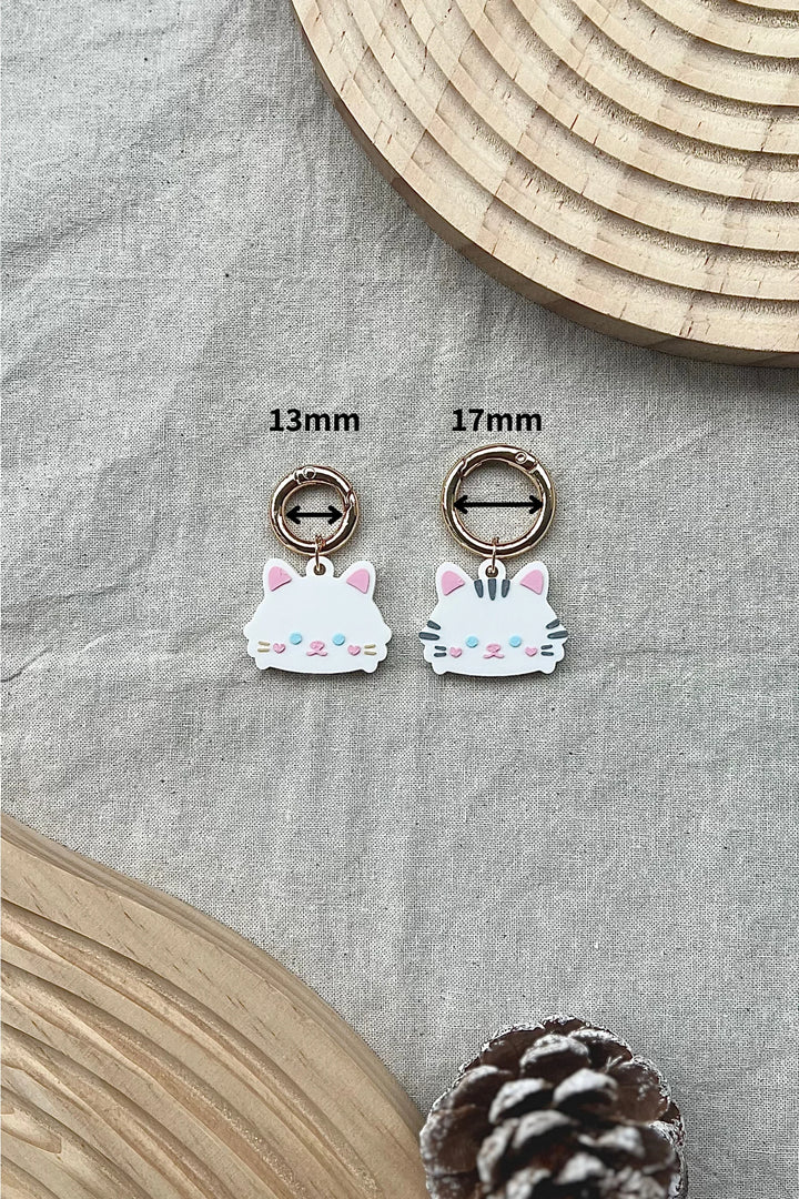 Tabby Cat [Pet Tag / Keychain]