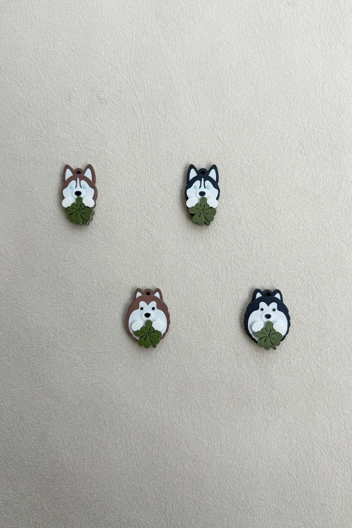 LUCKY CHARM Husky / Alaskan Malamute &amp; Mixes
