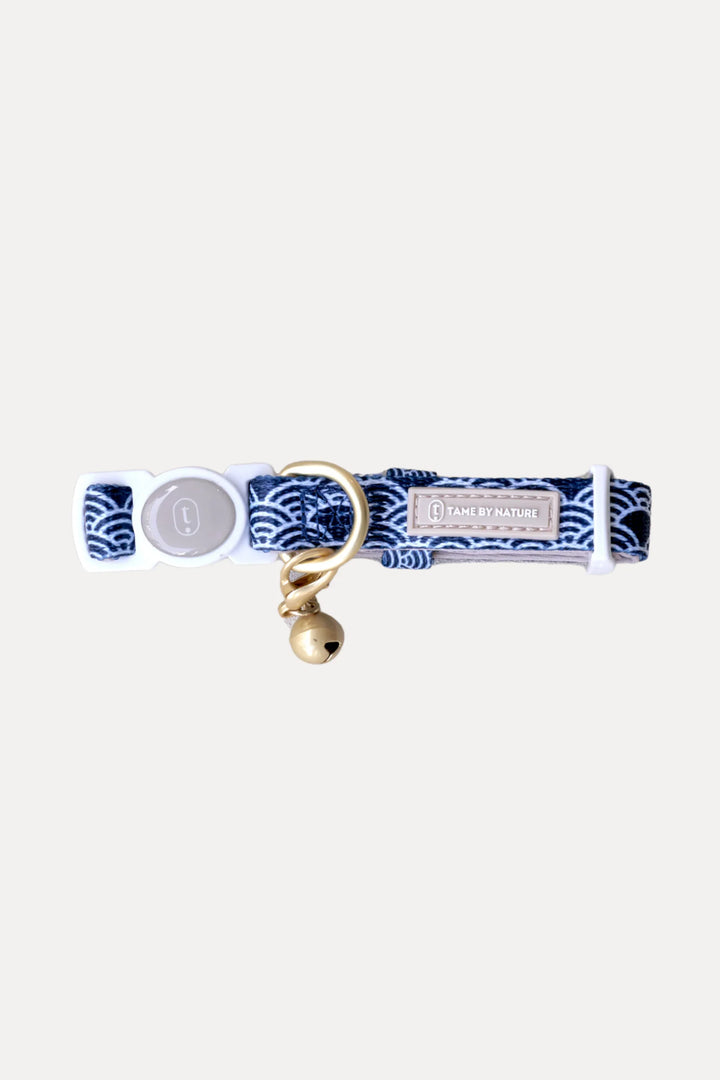 BREAKAWAY COLLAR Twilight Japanese Waves